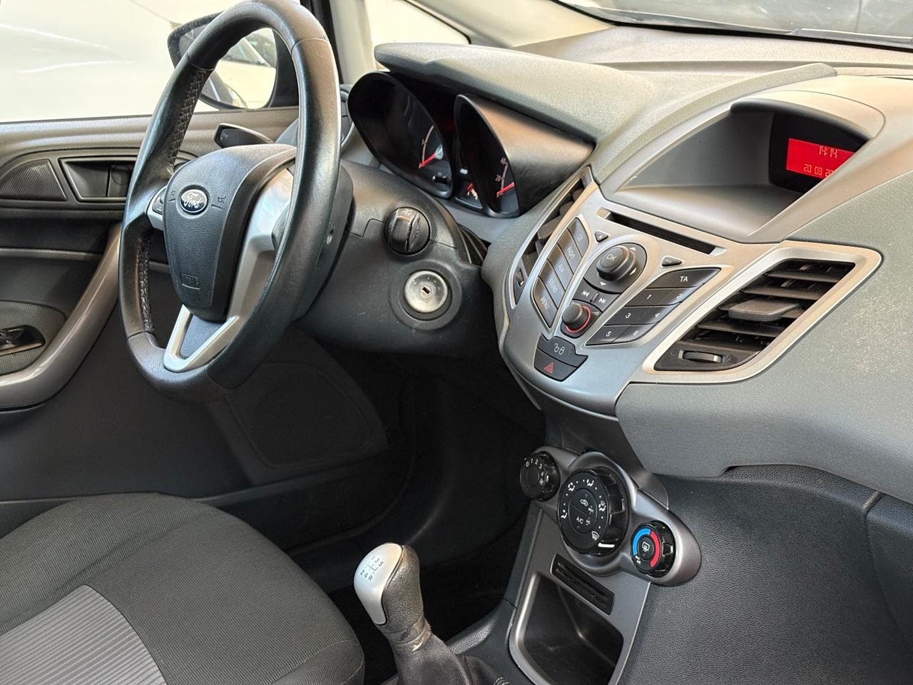 Ford Fiesta 1.2 82 CV 5 porte Titanium