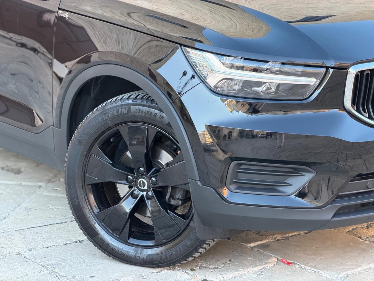 Volvo XC40 D3 R-design 2.0 150 Cv AUTOMATIC LED PELLE