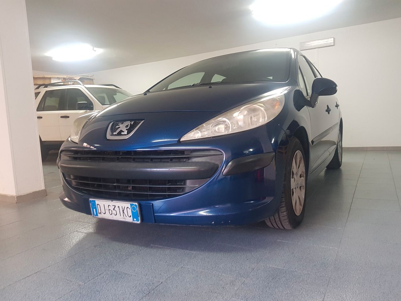 Peugeot 207 1.4 HDi 70CV 5p. X Line