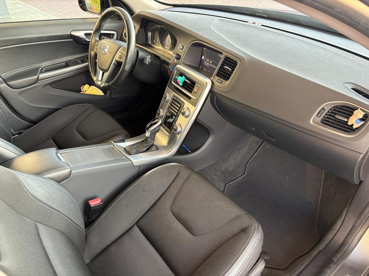 Volvo S60 Cross Country 2.0 D3 Business Plu #50745