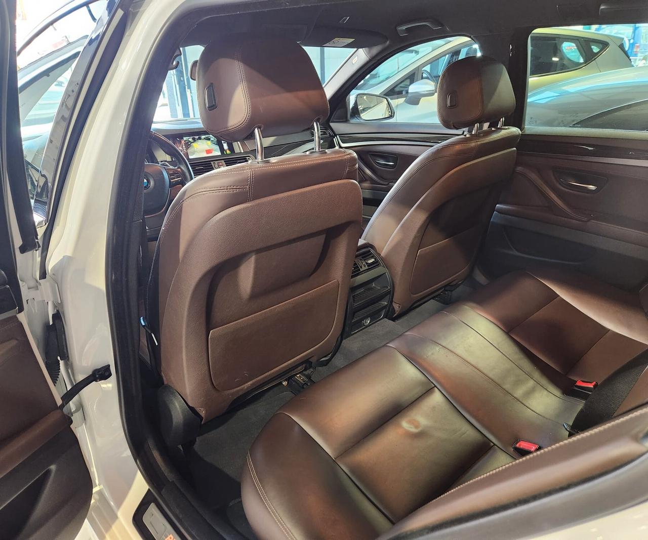 Bmw 520 520d xDrive Luxury