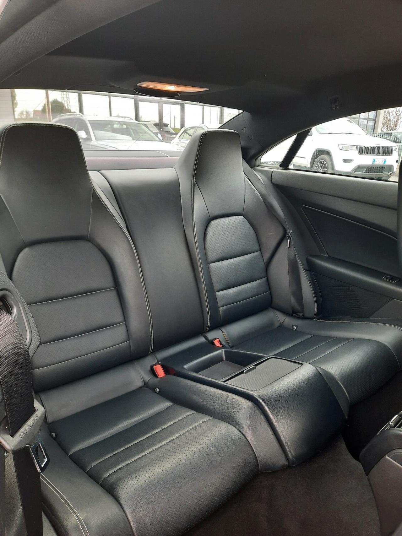 Mercedes-benz E 350 CDI AMG Coupé BlueEFFICIENCY Avantgarde