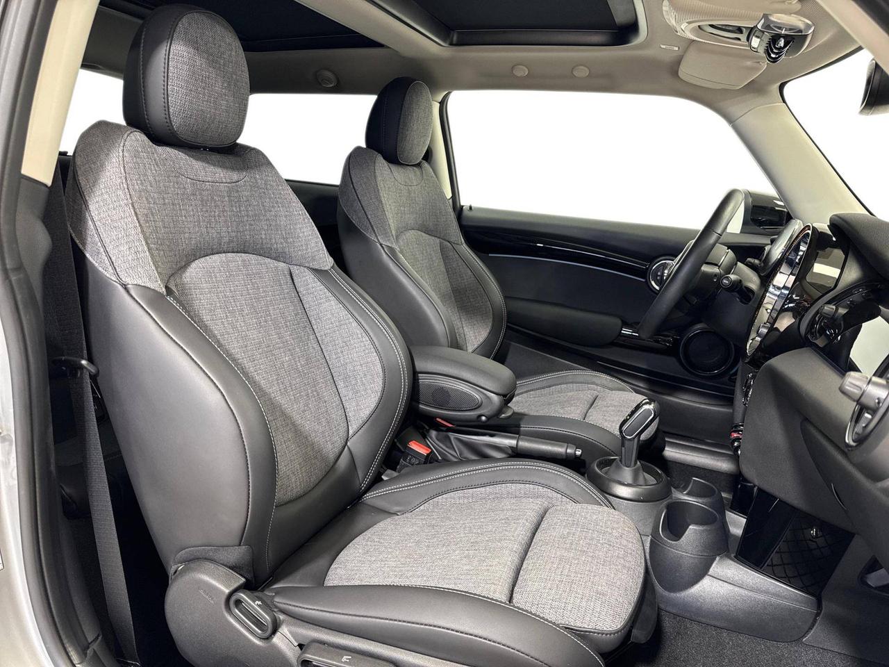 MINI Mini Cooper Essential 3 Porte