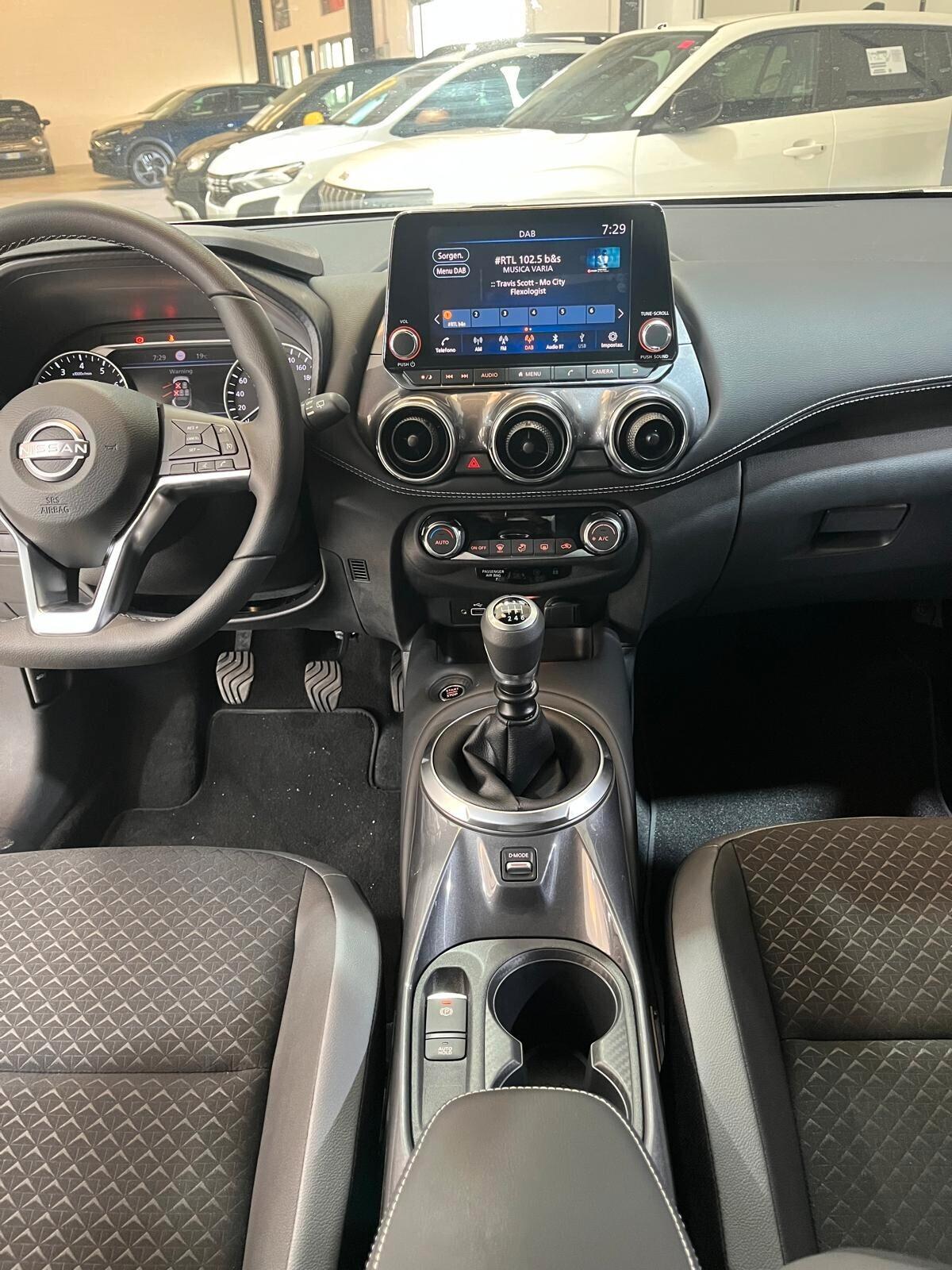 Nissan Juke 1.0 DIG-T 114 CV N-Connecta