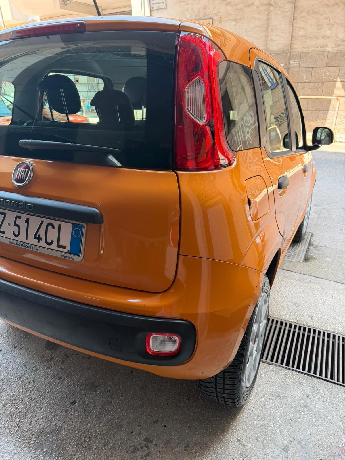 Fiat Panda 0.9 TwinAir Turbo Natural Power Lounge