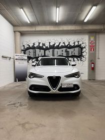 Alfa Romeo Stelvio 2.2 Turbodiesel 210 CV AT8 Q4 Executive