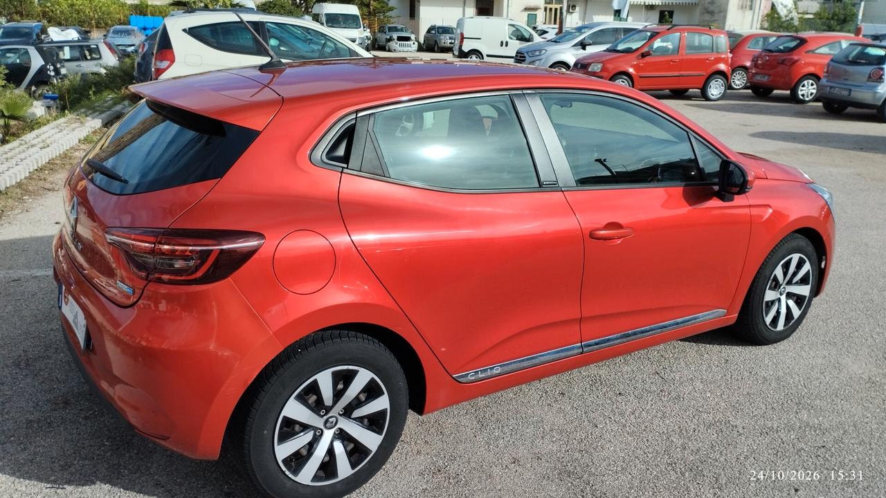 Renault Clio Full Hybrid E-Tech 140 CV 5 porte