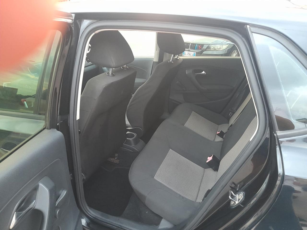 Volkswagen Polo 1.6cc diesel 12 mesi garanzia-2009