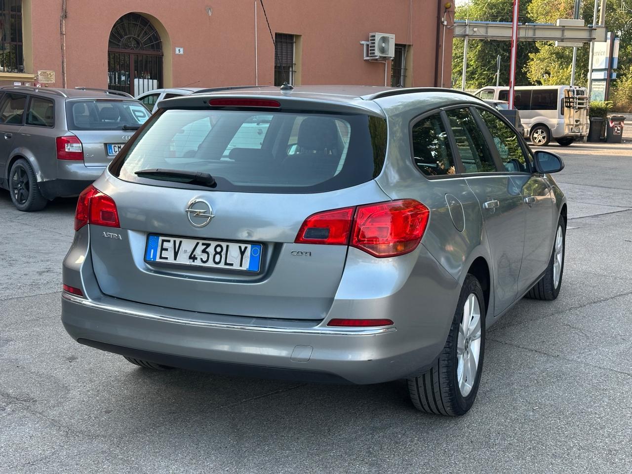 Opel Astra 1.7 CDTI 110CV 140mila km