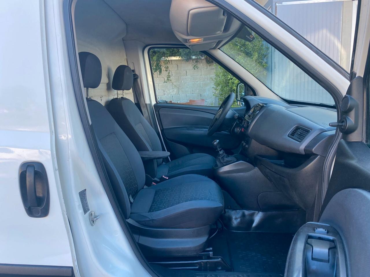 Fiat Doblò 1.4 T-Jet Benzina/Metano