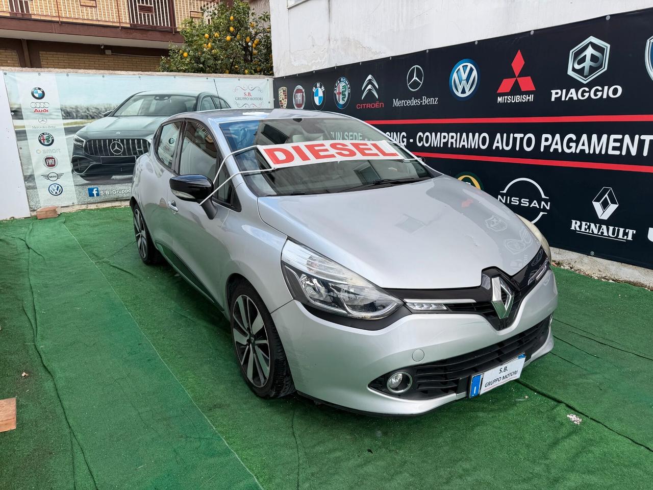 Renault Clio 2014 1.5 dCi 75CV R-LINK FULL OPT. LEGGI TUTTO