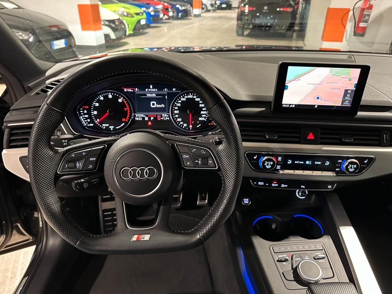 Audi A4 Avant 45 TFSI QUATTRO S-LINE TETTO-MATRIX