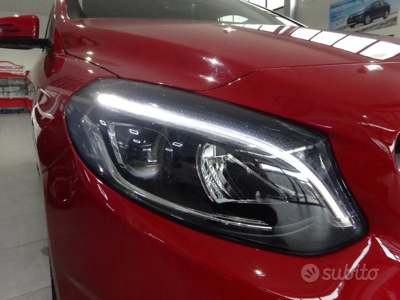 Mercedes B