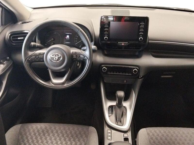 Toyota Yaris Hybrid Active MY22