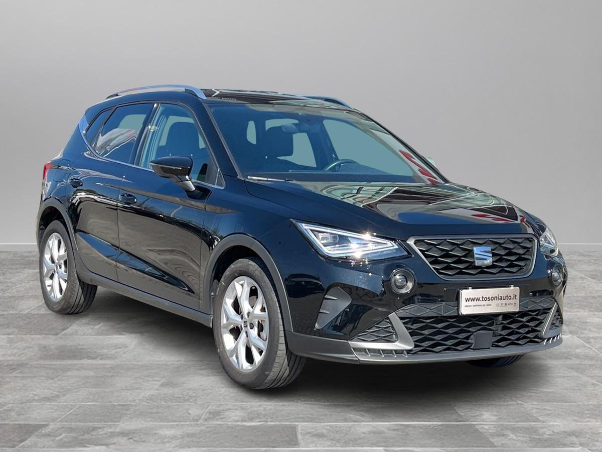 SEAT Arona 2022 - Arona 1.0 ecotsi FR 95cv