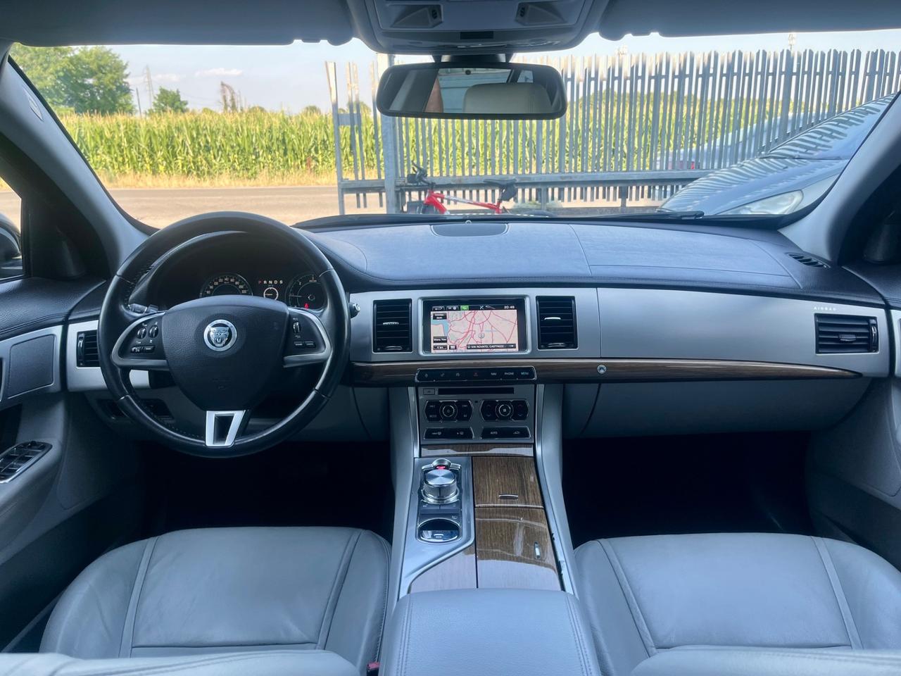 Jaguar XF 2.2 D 200 CV Portfolio