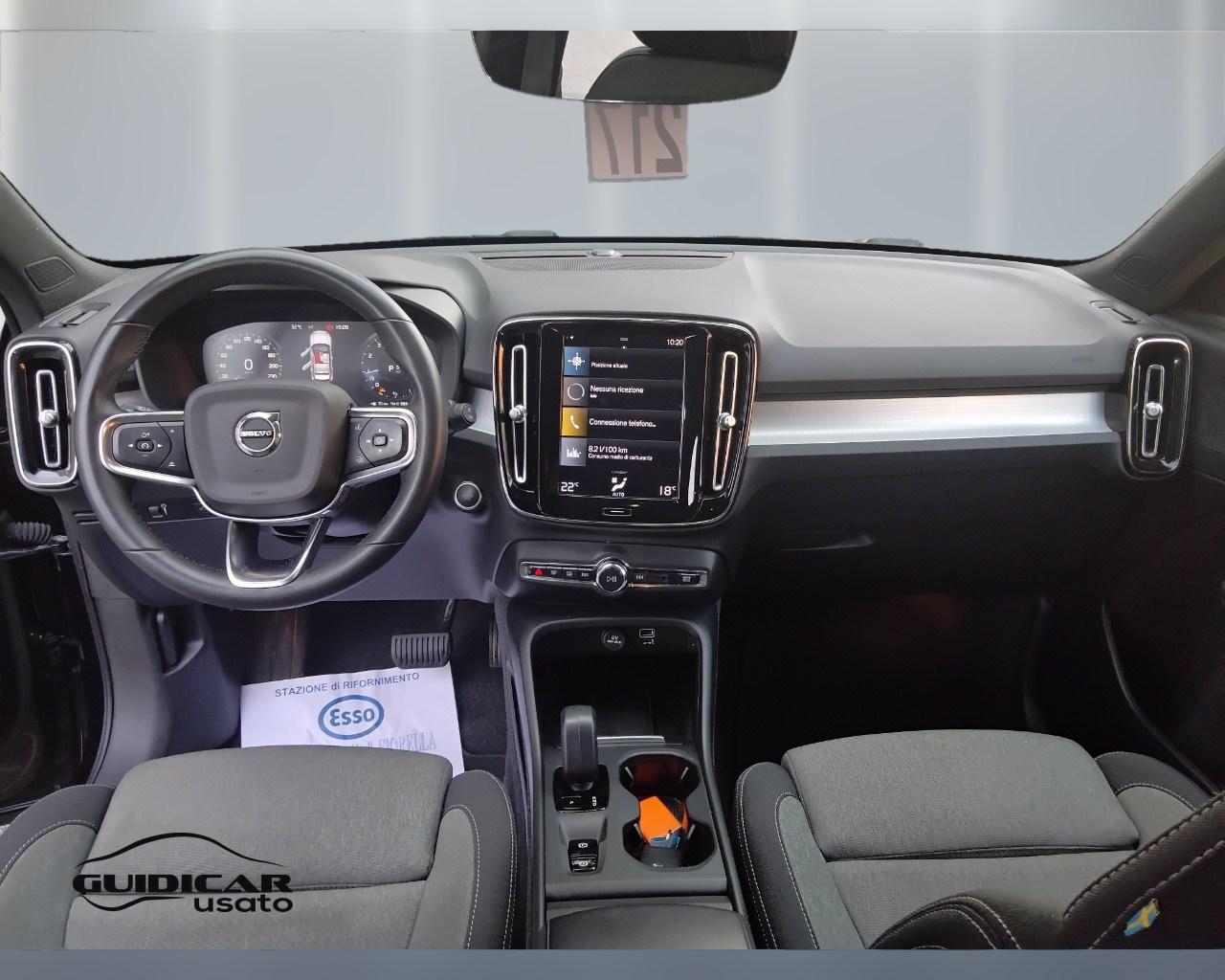 VOLVO XC40 2023 - XC40 1.5 t2 Core auto