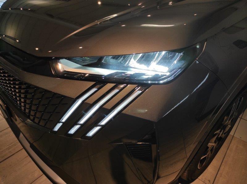 PEUGEOT 5008 3ª serie - 5008 Hybrid 145 e-DCS6 Allure
