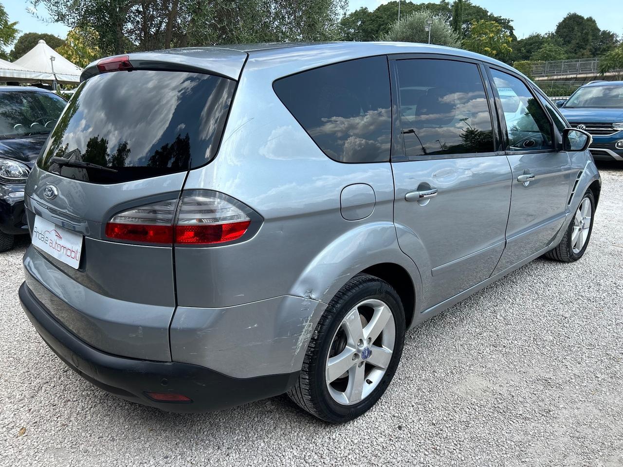 Ford S-Max 2.0 TDCi AUTOMATICA Titanium
