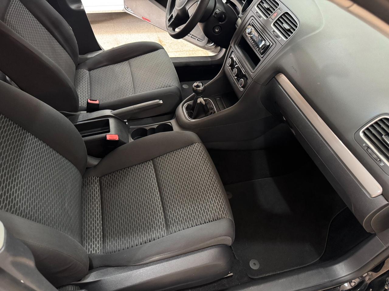 Volkswagen Golf 1.6 TDI 5p. Highline 105 CV. OK NEOPATENTATI