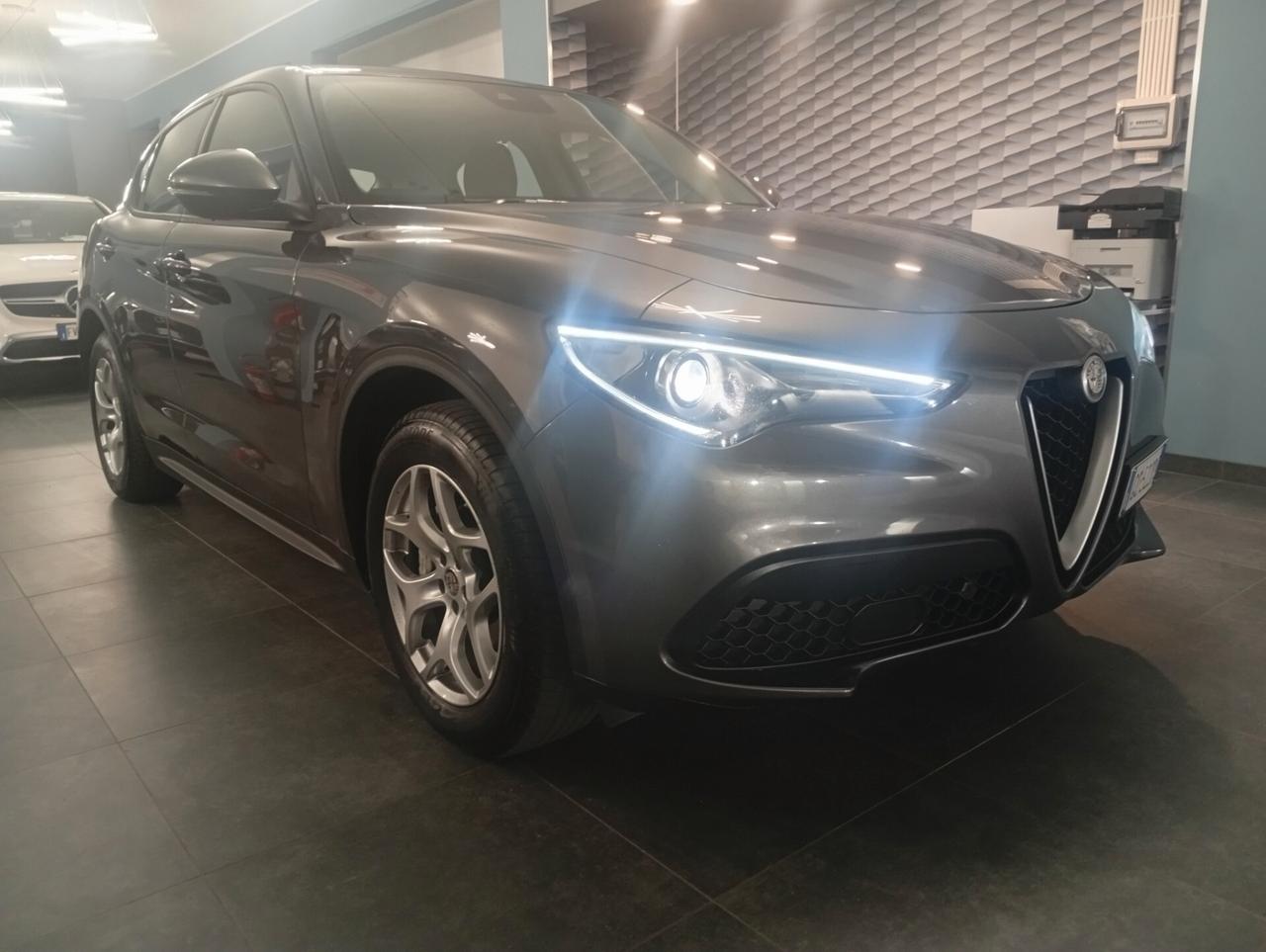 Alfa Romeo Stelvio 2.2 Turbodiesel 190 CV AT8 Q4 Executive