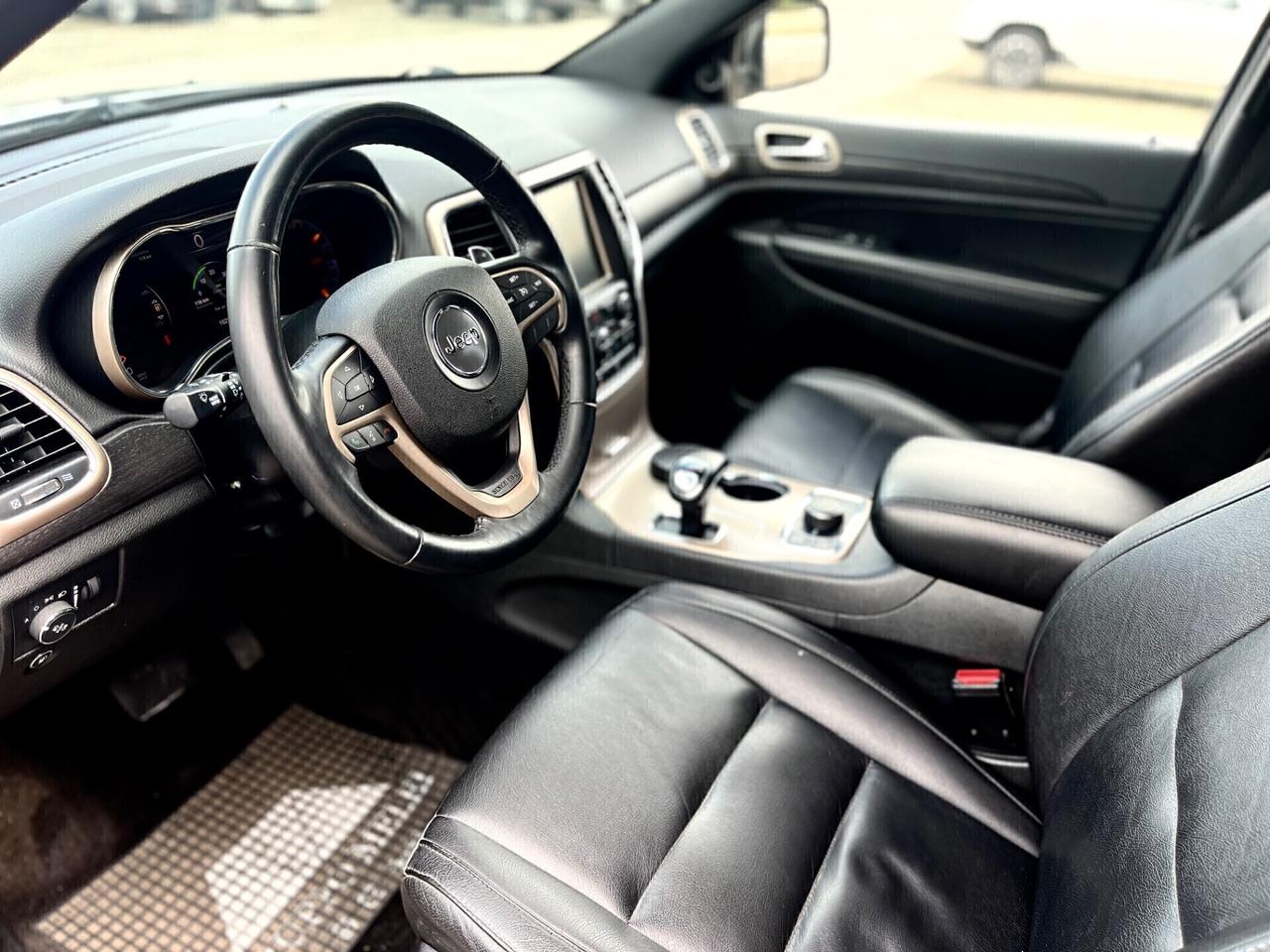 Jeep Grand Cherokee 3.0 V6(190cv)*NAVI*KEYLESS*GOMME NUOVE*SCHERMI POSTERIORI