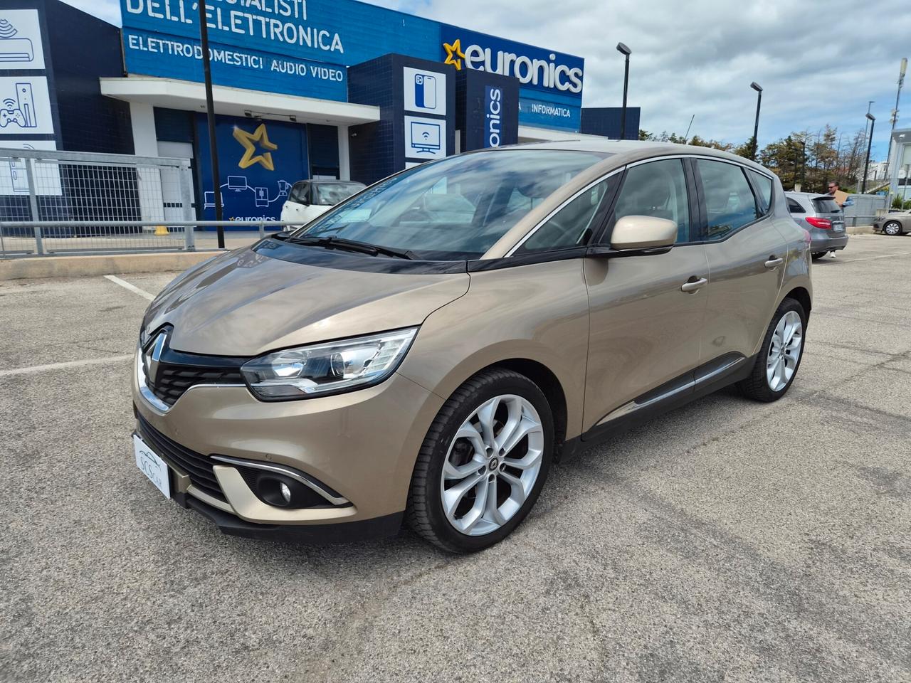 Renault Scenic Scénic Blue dCi 150 CV EDC Sport Edition2