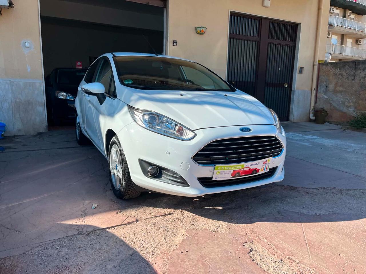 FORD FIESTA 1.5TDCI 95CV DIESEL 2014 NAVIGATORE FULL