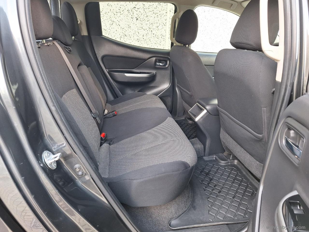 MITSUBISHI L200 2.3 D DoubleCab 4x4 AUTO RIDOTTE BLOCCAGGIO