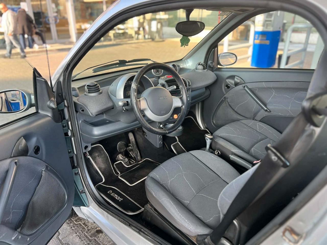 Smart ForTwo 800 coupé pure cdi