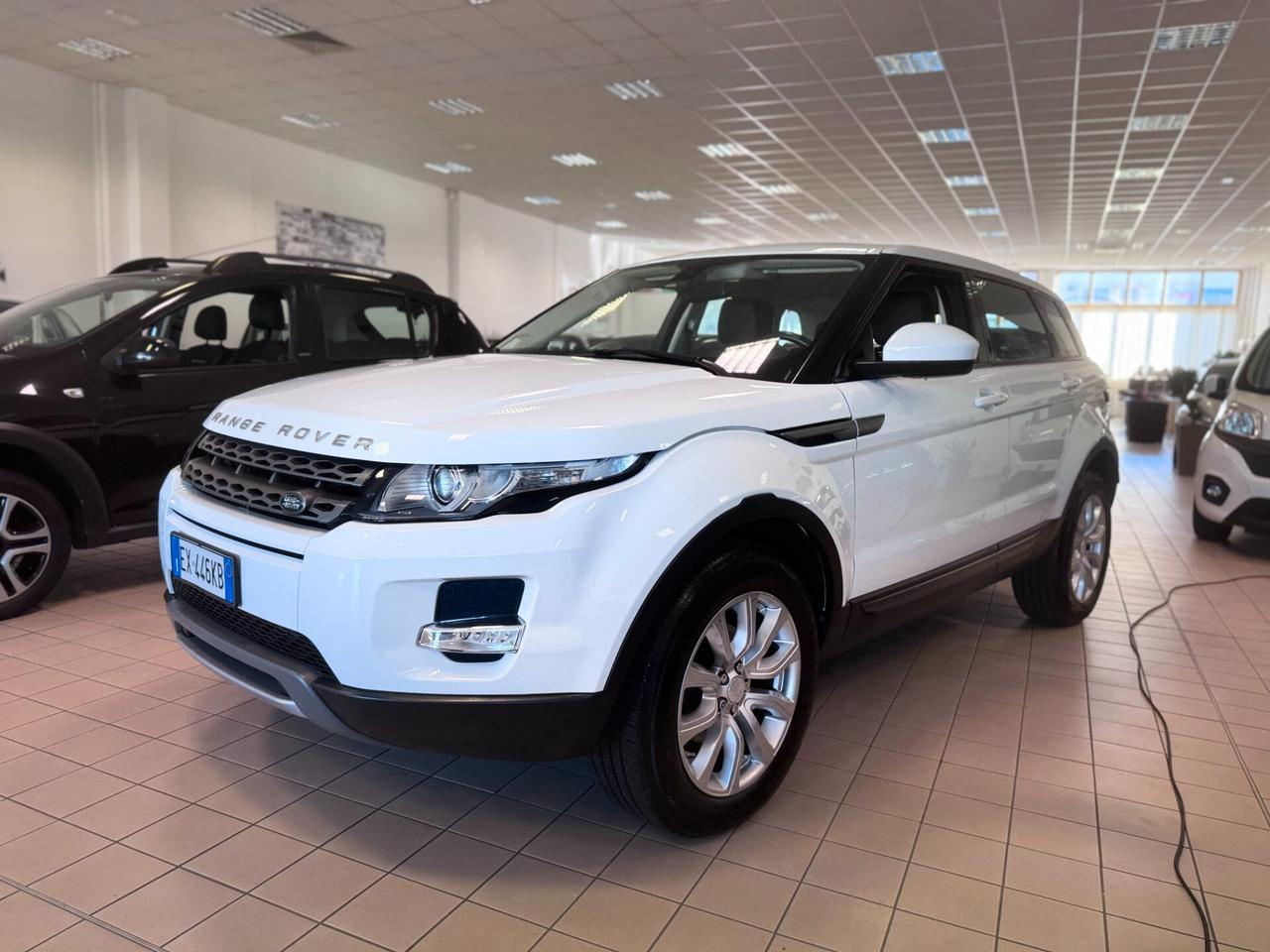 Land Rover Range Evoque 2.2 TD4 5p. Prestige