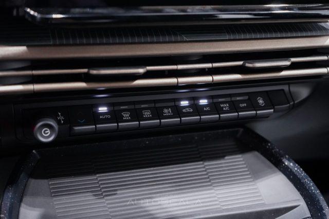LANCIA Ypsilon 1.2 Hybrid 100cv e-DCT