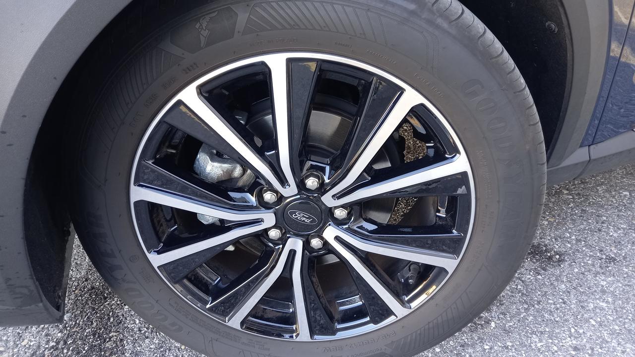 FORD Puma '19-> - Puma 1.0 EcoBoost Hybrid 125 CV S&S Titanium