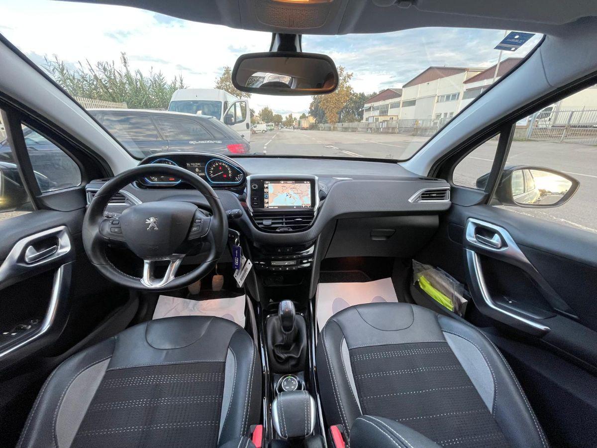 PEUGEOT - 2008 - BlueHDi 100 GT Line