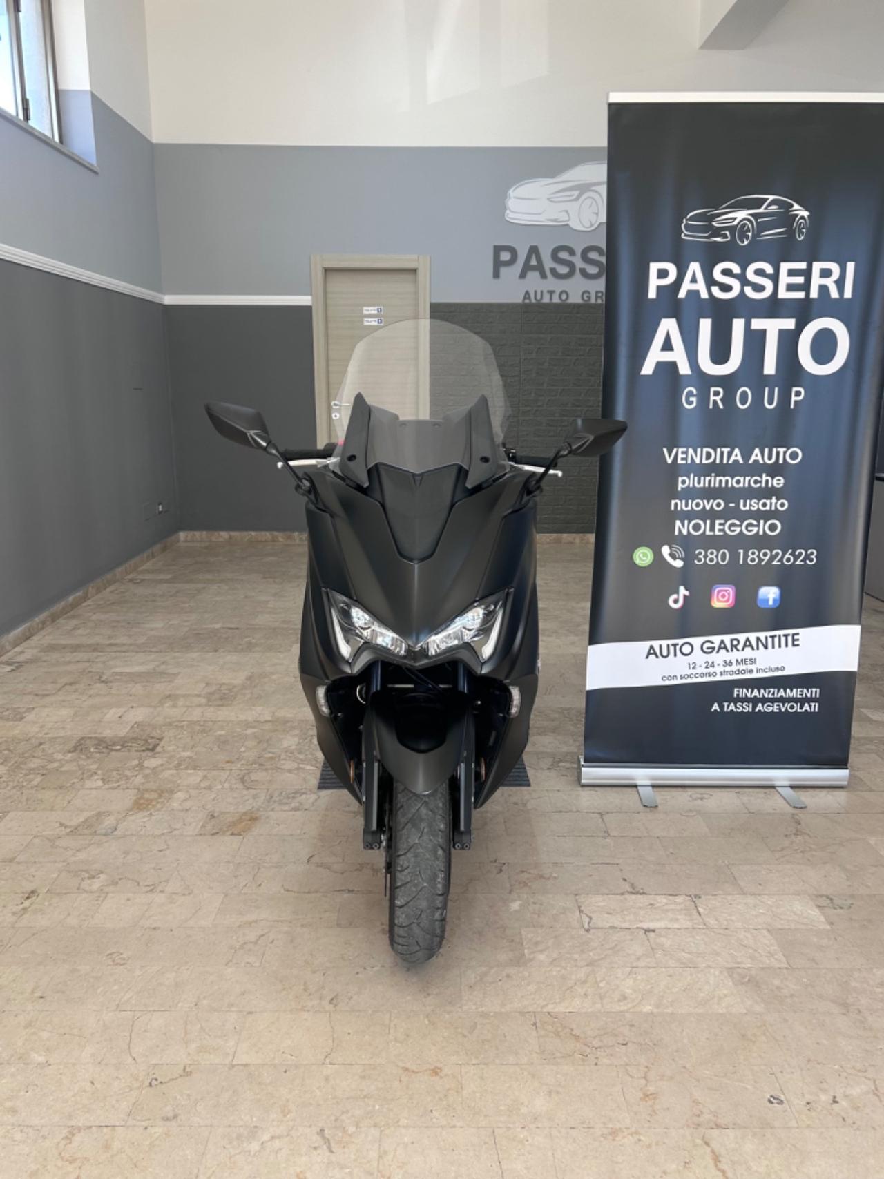 Yamaha TMAX 560