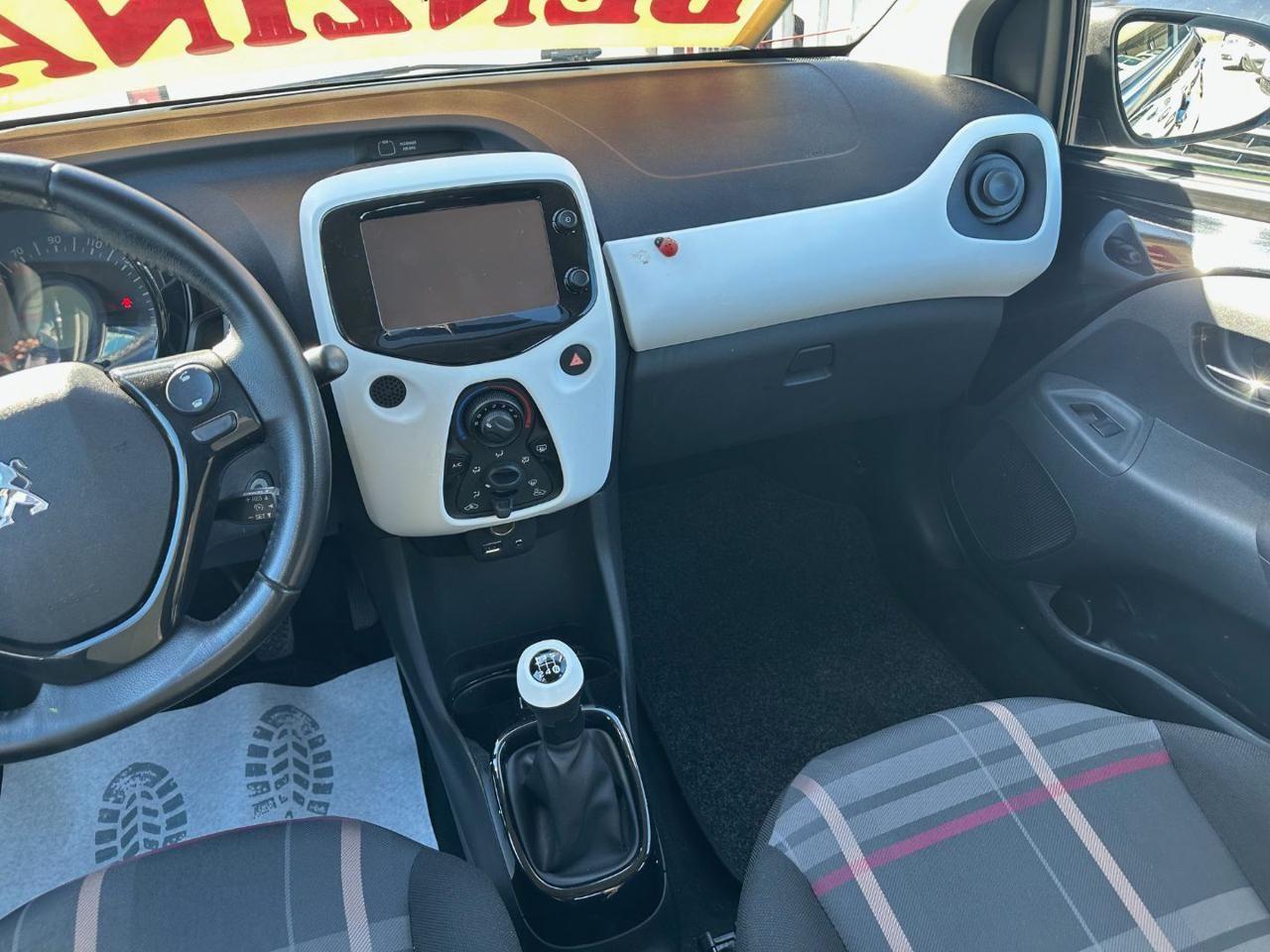 Peugeot 108 VTi 68 5 porte Allure