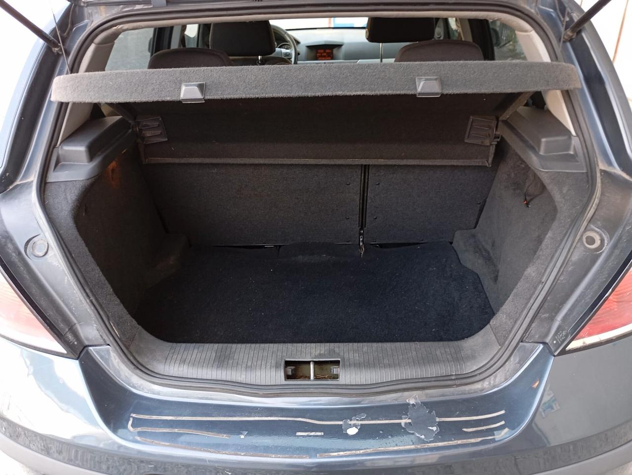 Opel Astra 1.7 CDTI 101CV 5 porte Cosmo