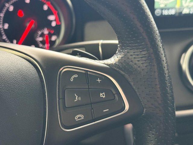 MERCEDES-BENZ GLA 200 d Automatic 4Matic Sport