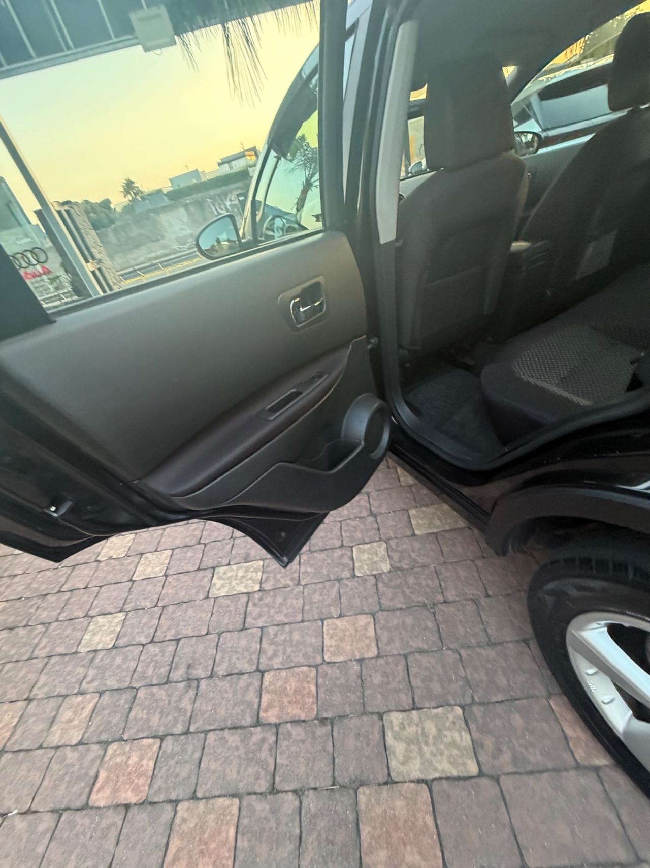 Nissan Qashqai 1.5 dCi Tekna prezzo 5990