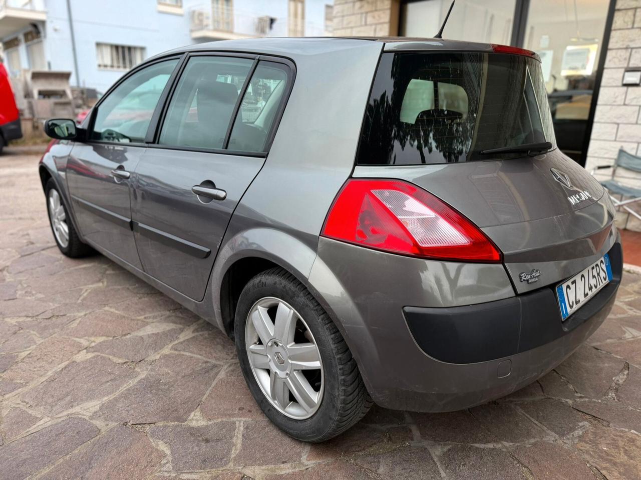 Renault Megane 1.6 16V GPL