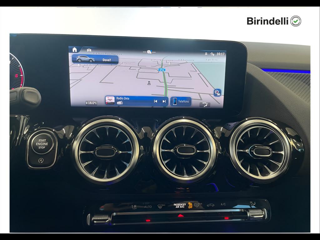 Mercedes-Benz GLA (H247) - GLA 180 d Automatic AMG Line Premium