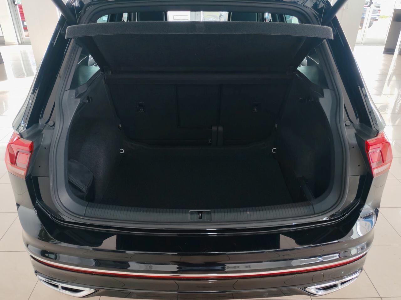 VW Tiguan 2.0 TDI 150cv DSG R-Line TETTO 2021