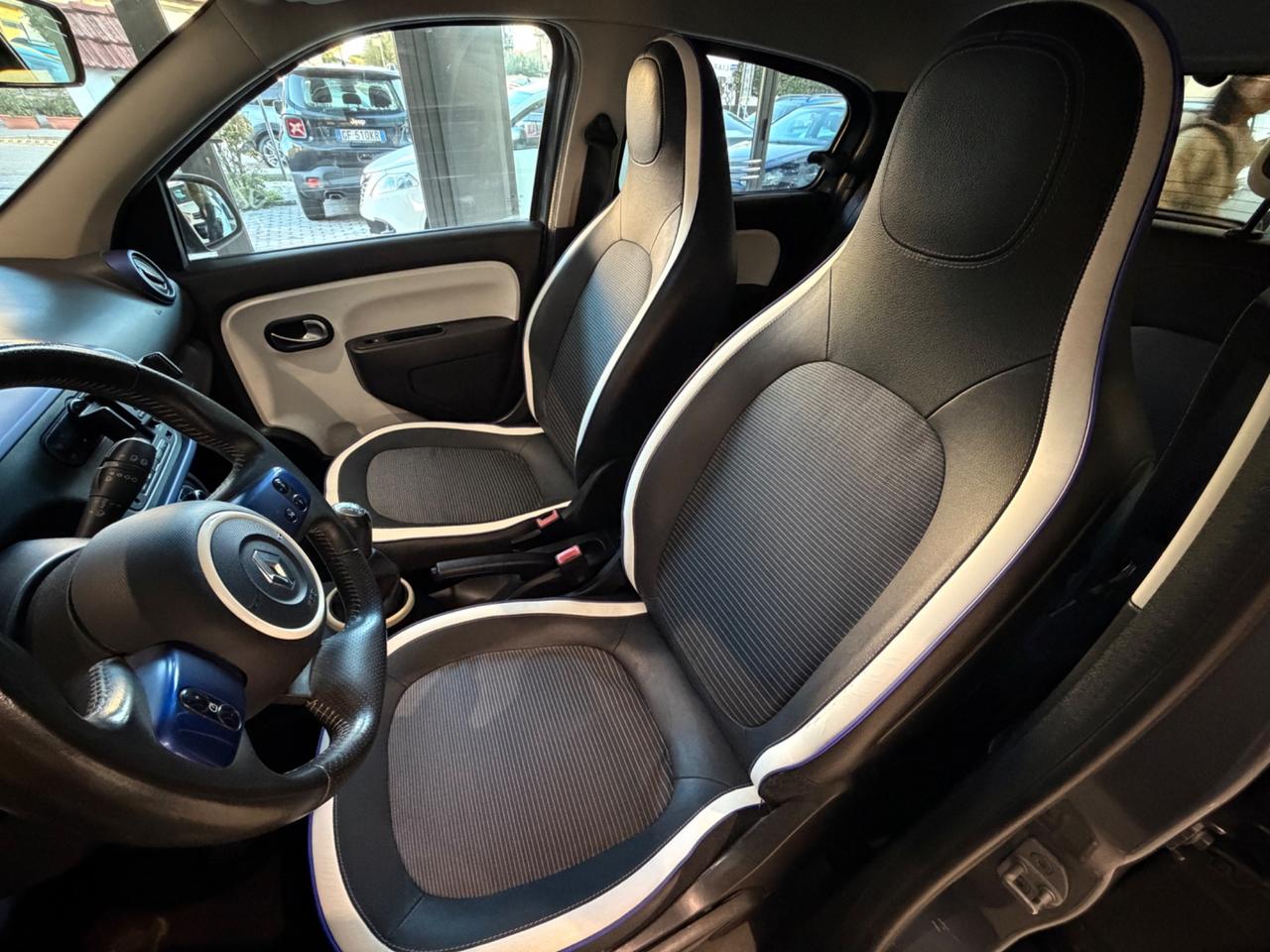 Renault Twingo SCe Lovely