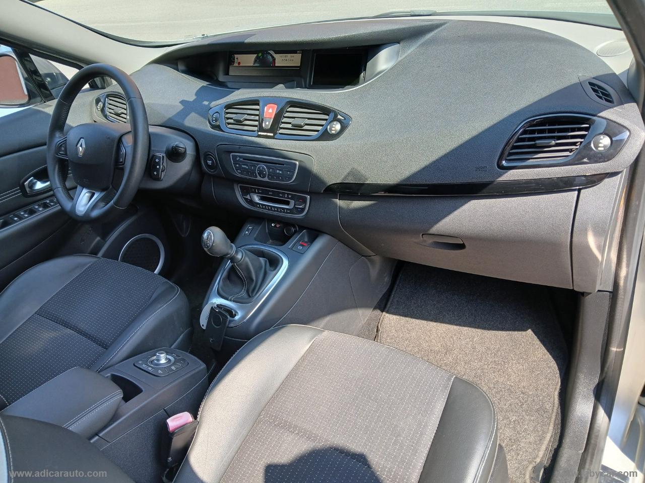 RENAULT Scénic X-Mod 1.5 dCi 110 CV