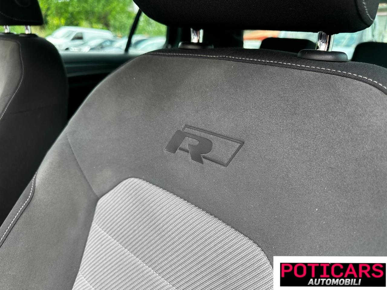 Volkswagen Golf 2.0 TDI 5p. Highline BlueMotion Rline