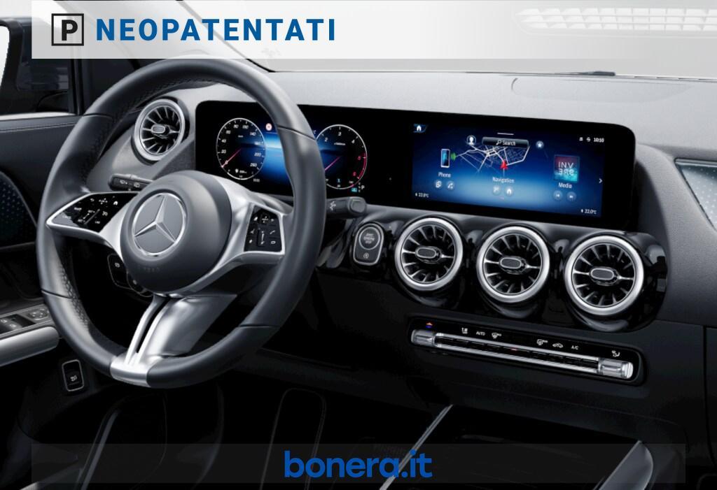 Mercedes GLA 180 180 D Progressive Advanced Plus 8G-DCT