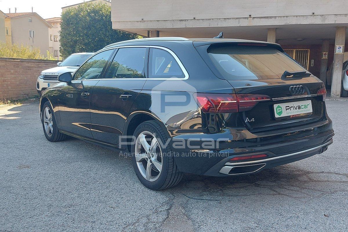 AUDI A4 Avant 40 g-tron S tronic Business