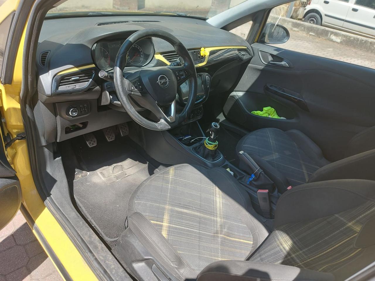 Opel Corsa B-Color 1.2 #6028