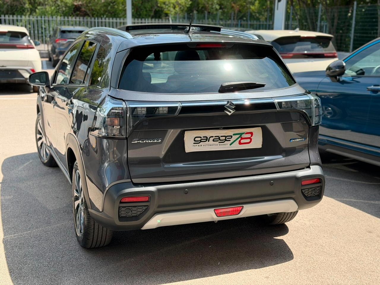 Suzuki S-Cross 1.4 Hybrid Top+