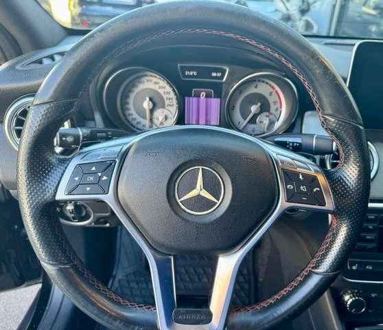 Mercedes-Benz GLA 220 CDI Automatic 4Matic Premium